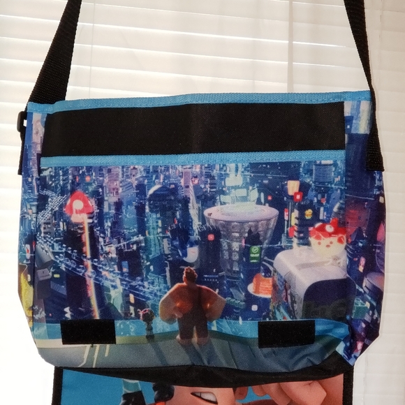 Wreck it Ralph 2 Messenger Bag - Picture 2 of 2